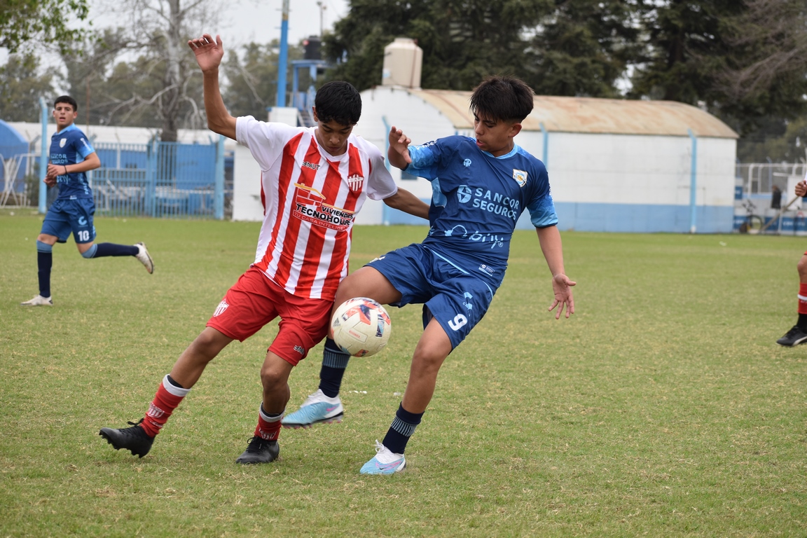 Talleres de Remedios de Escalada se prepara para la primera final